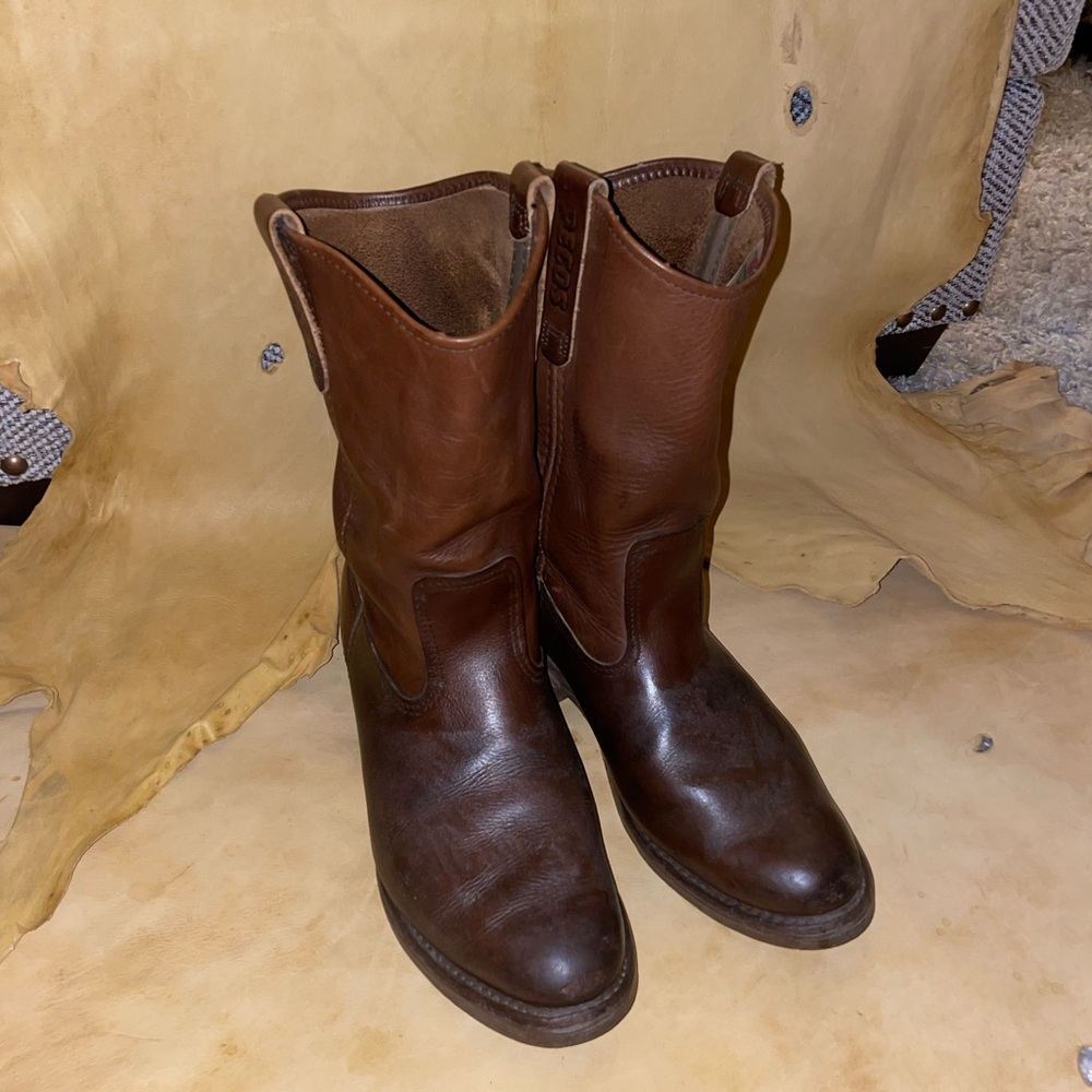 Red Wing Shoes Dark Brown Western Boots - Picture 1 of 7